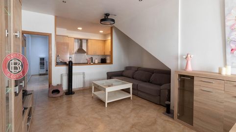 Foto 3 de Piso en venta en Sant Llorenç d'Hortons, Barcelona