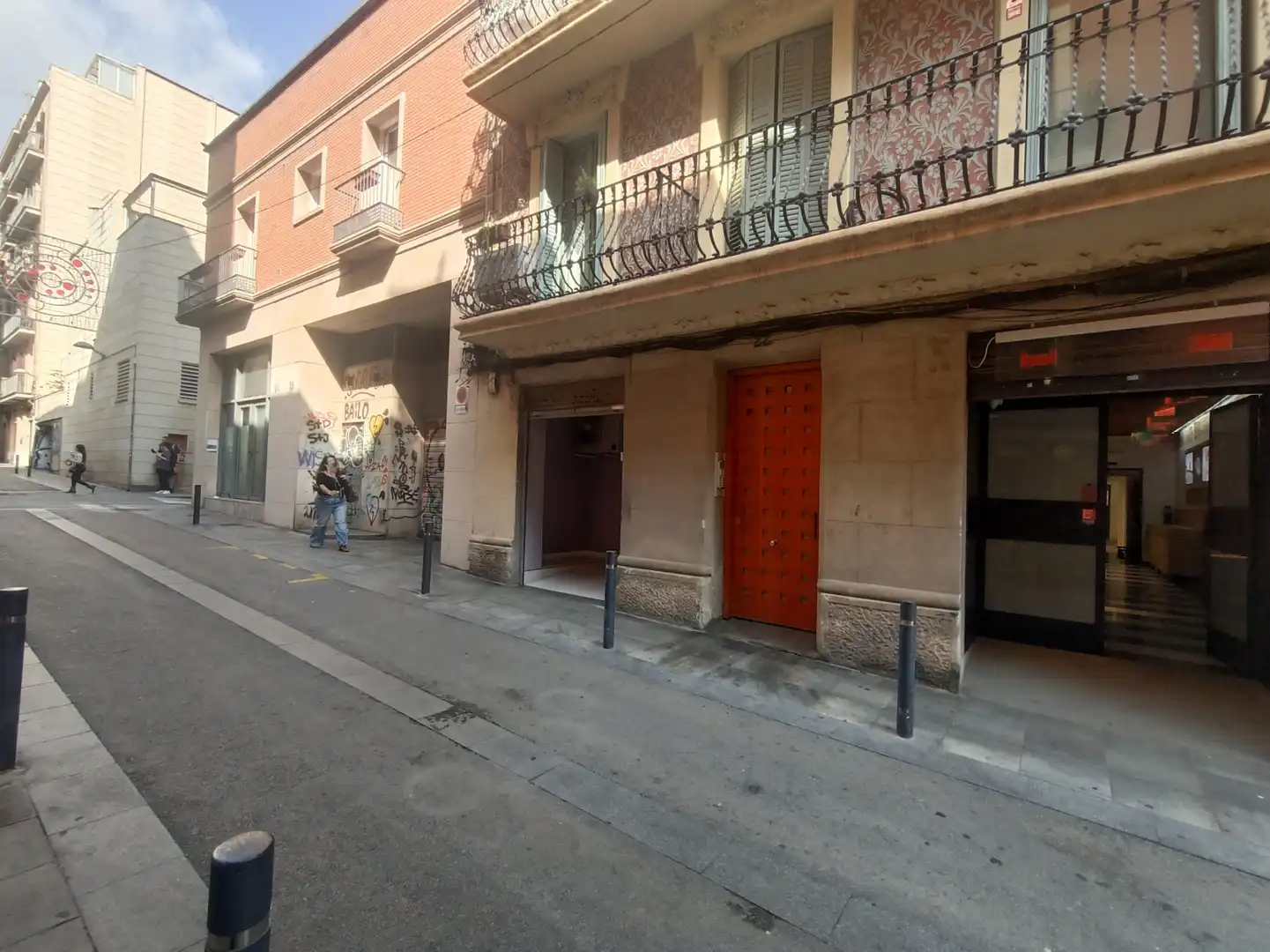 Vista exterior de Local en venta en Barcelona con Aire acondicionado