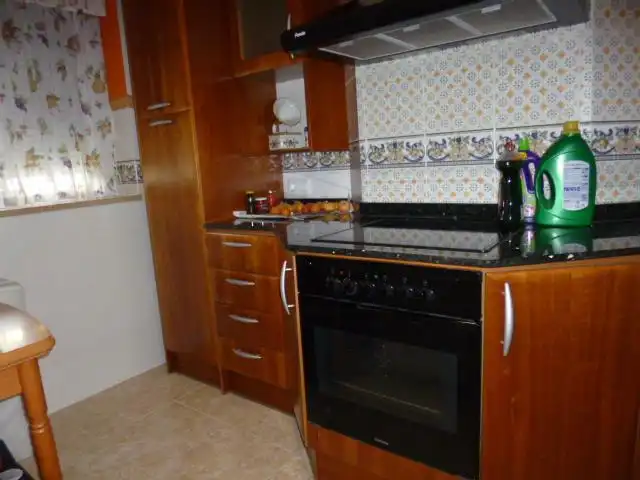 Cuina de Casa o xalet en venda en Tortosa amb Aire condicionat, Calefacció i Jardí privat