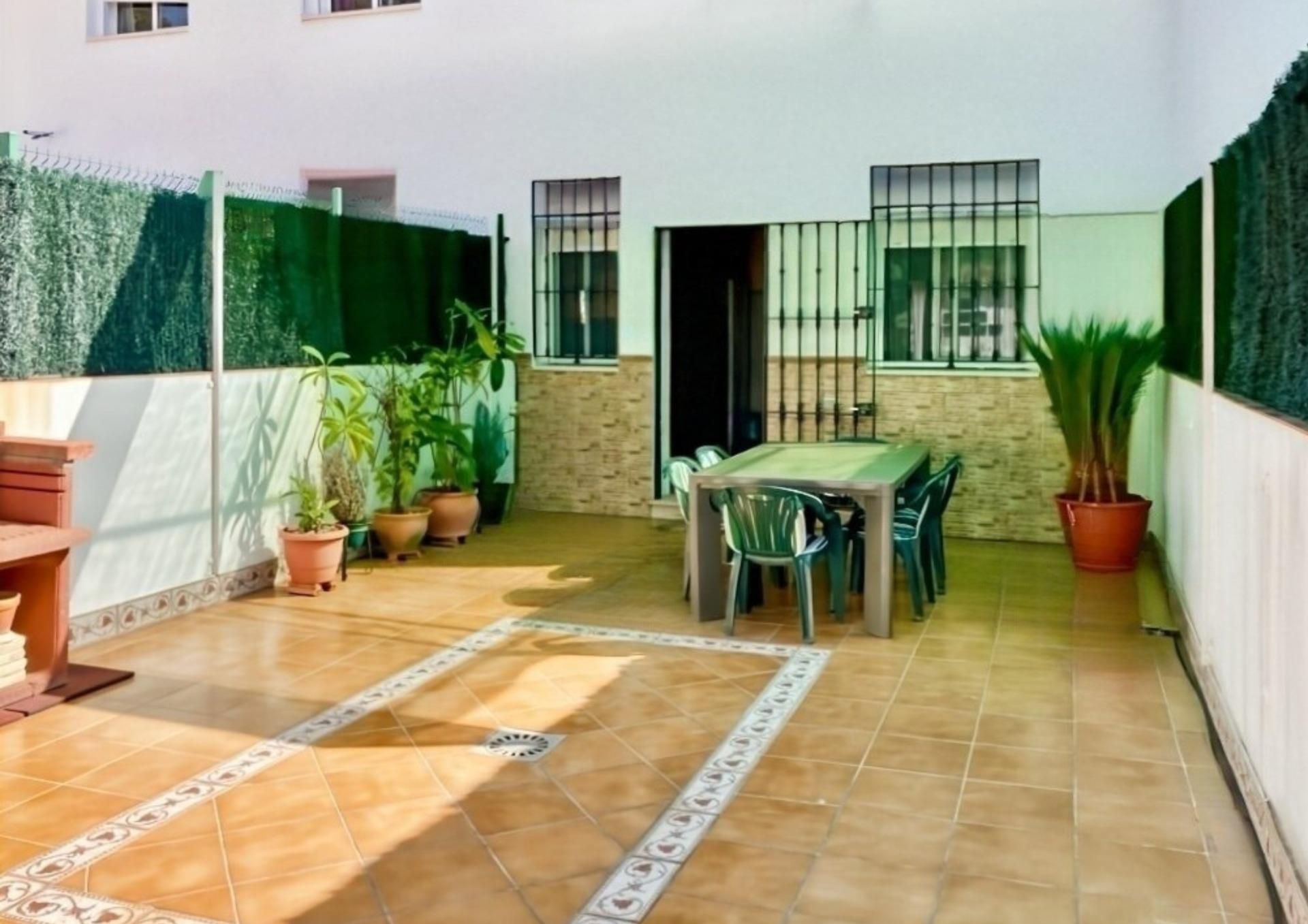 Terrassa de Casa adosada en venda en Calañas amb Calefacció i Terrassa