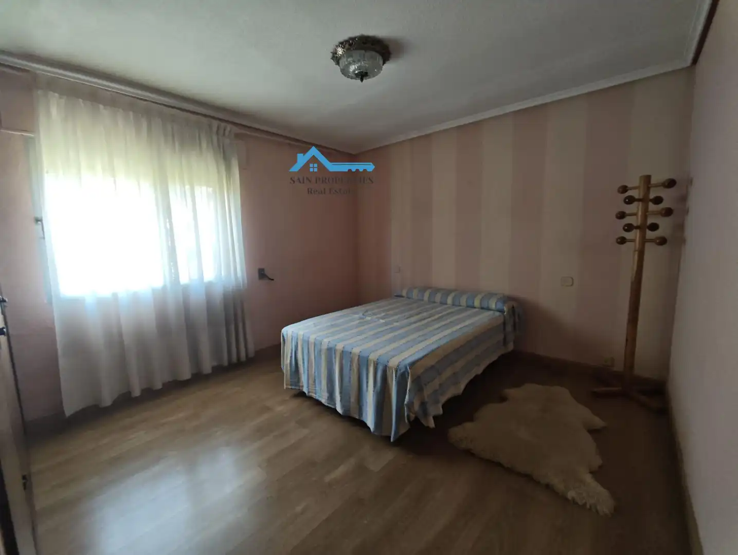 Dormitori de Casa o xalet en venda en Benidorm amb Aire condicionat, Calefacció i Jardí privat