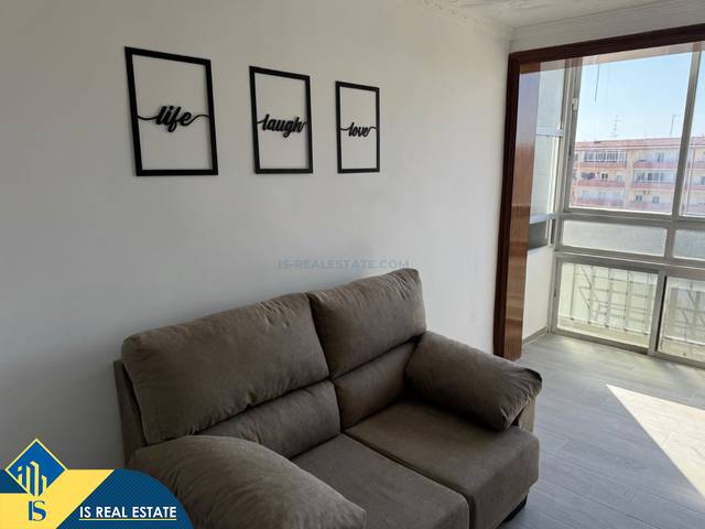 Apartamento en Venta en Colonia Requena