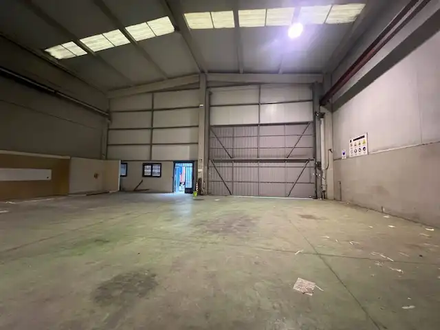 Industrial buildings for rent in Santander