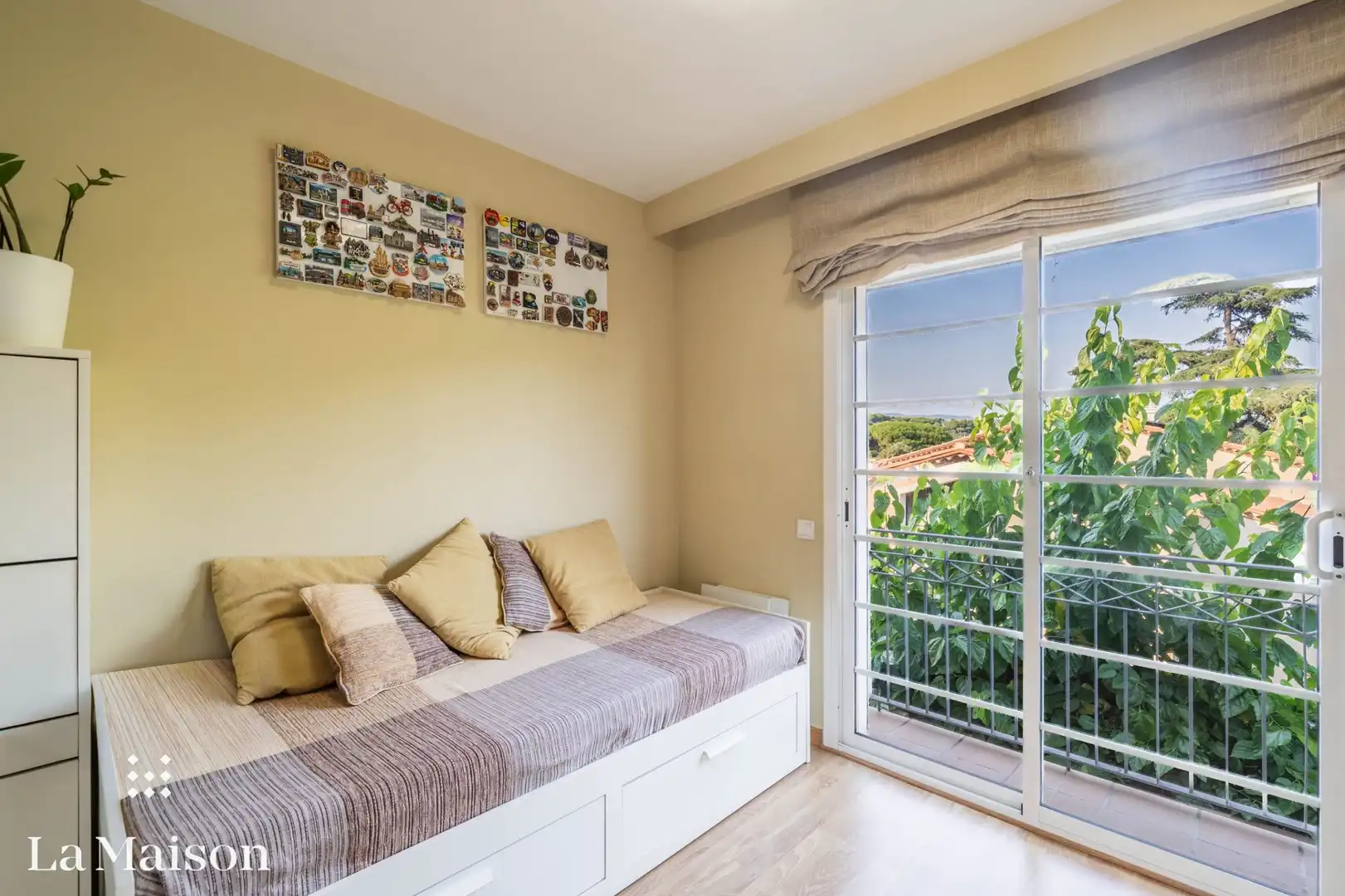 Dormitori de Casa o xalet en venda en Sant Andreu de Llavaneres amb Terrassa i Piscina comunitària