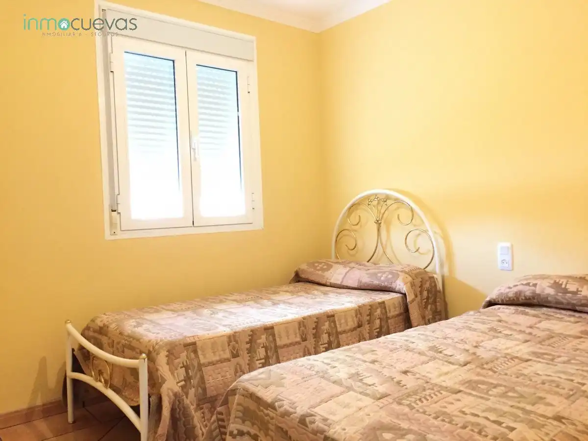 Habitación de Casa o chalet en venta en Cuevas del Almanzora con Terraza, Trastero y Amueblado