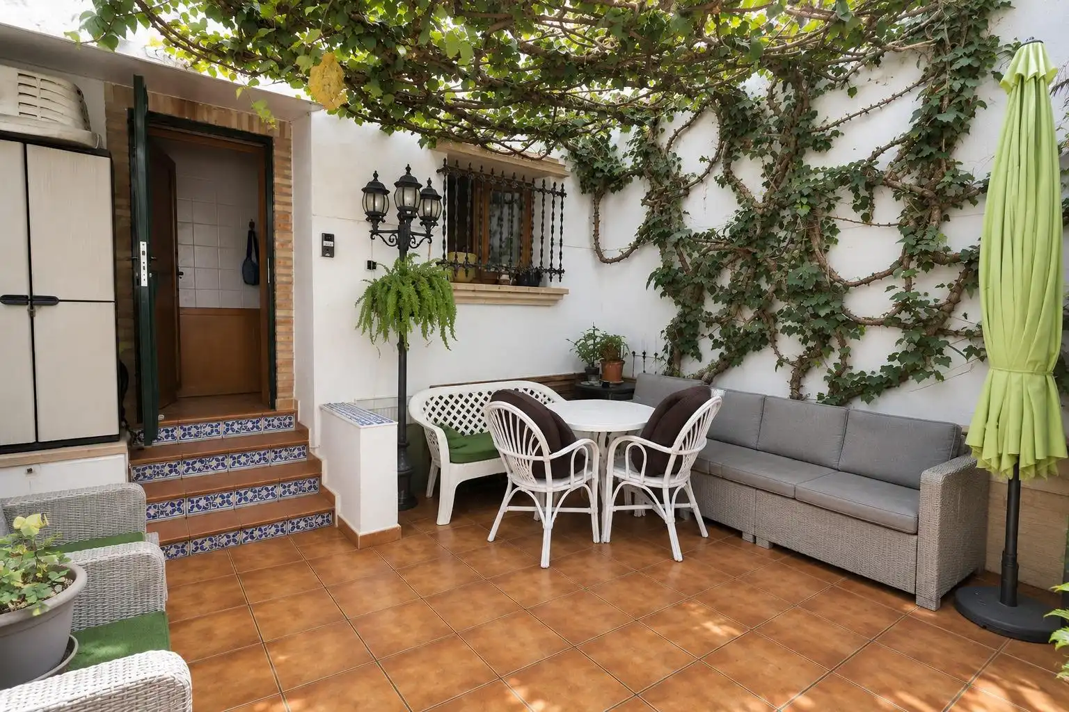 Duplex with terrace for sale in PAU 8