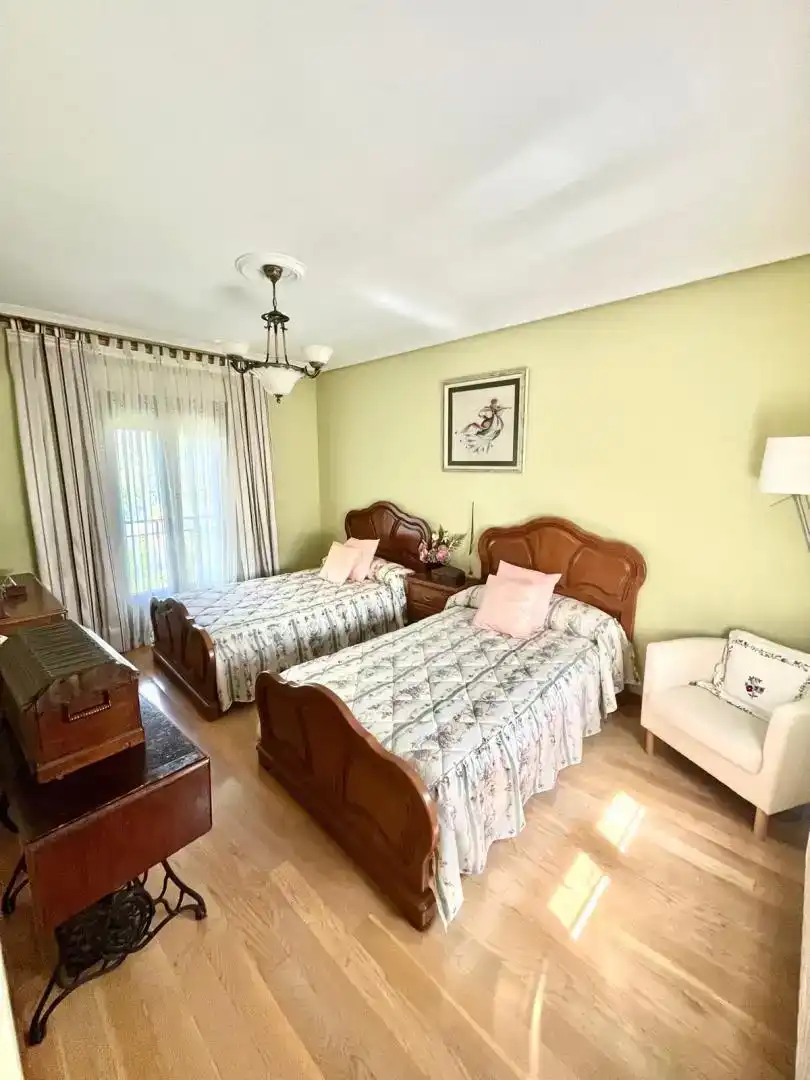 Habitación de Casa o chalet en venta en La Alberca  con Jardín privado, Parquet y Amueblado