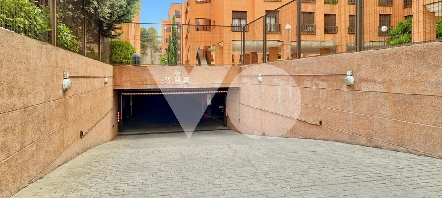 Parking of Garage for sale in  Madrid Capital