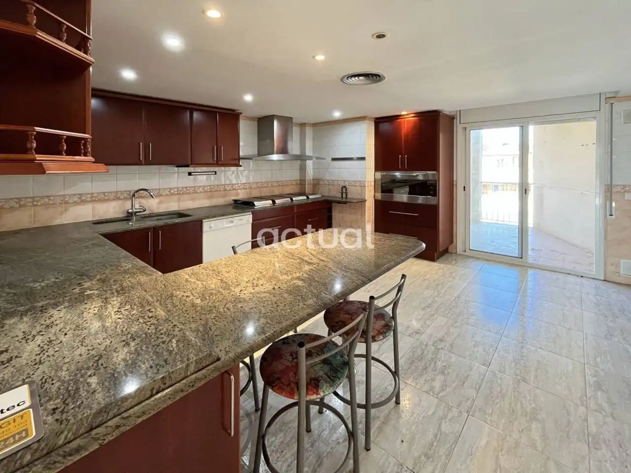 Cocina de Piso en venta en Santa Cristina d'Aro con Aire acondicionado, Calefacción y Terraza