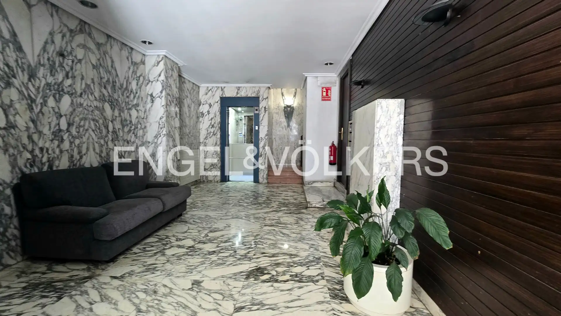 Apartamento en venta en Vigo  con Calefacción y Terraza
