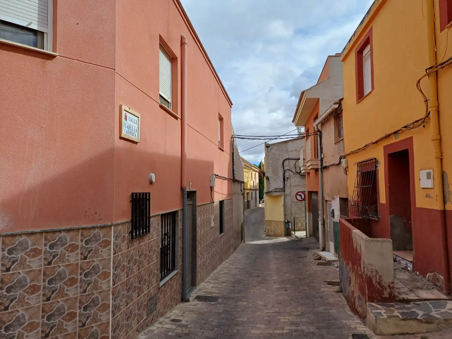 Vista exterior de Casa adosada en venta en Yecla