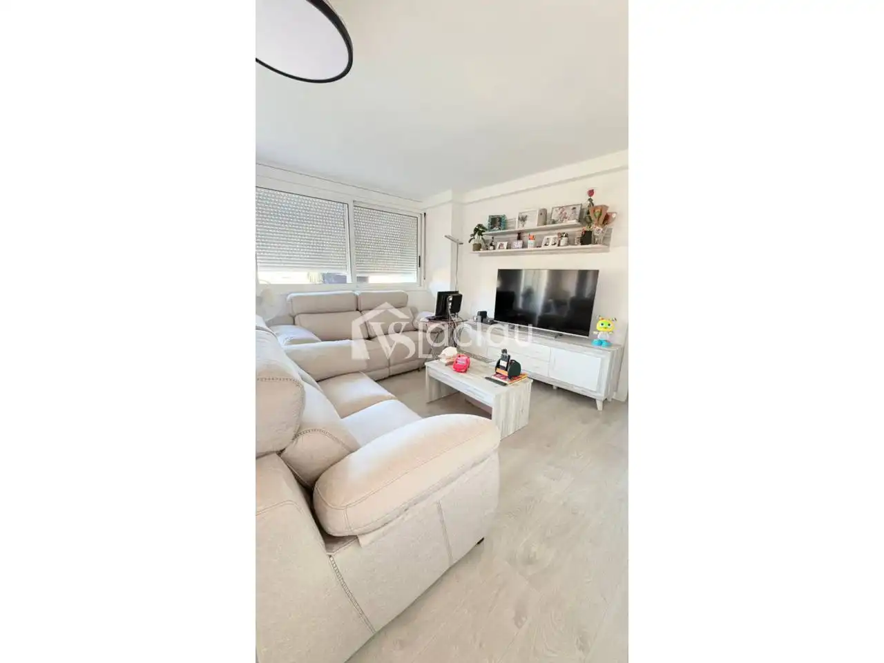 Living room of Flat for sale in Esparreguera  with Heating, Parquet flooring and Balcony