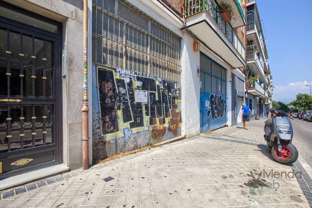 Local comercial en Venta en Calle de Carmen Portones en Berruguete