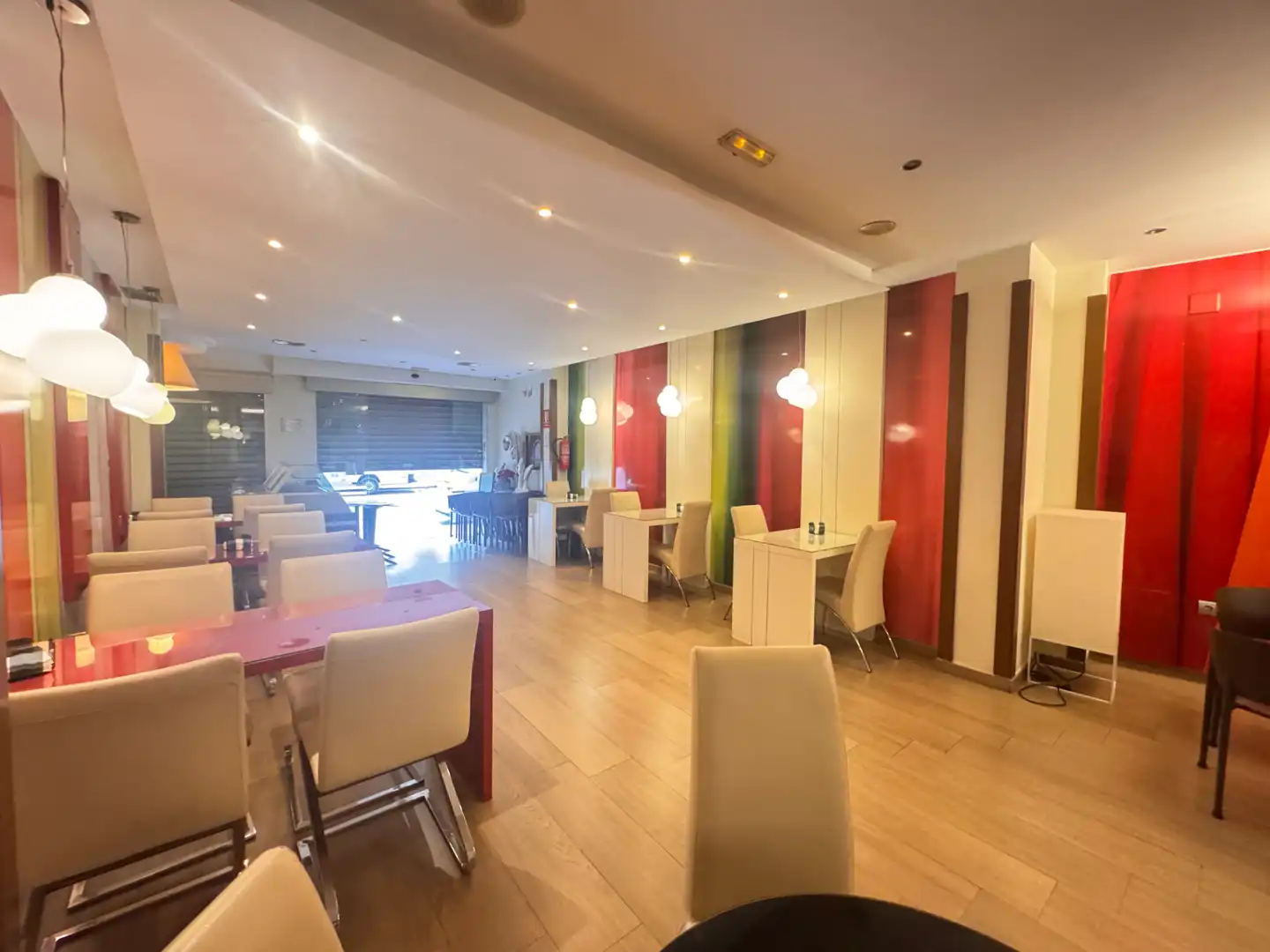 Local comercial en venta en Avinguda del País Valencià 65, imagen 7