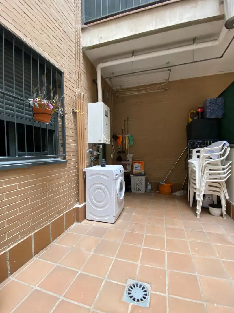 Terrassa de Pis en venda en Velilla de San Antonio amb Calefacció, Traster i Forn