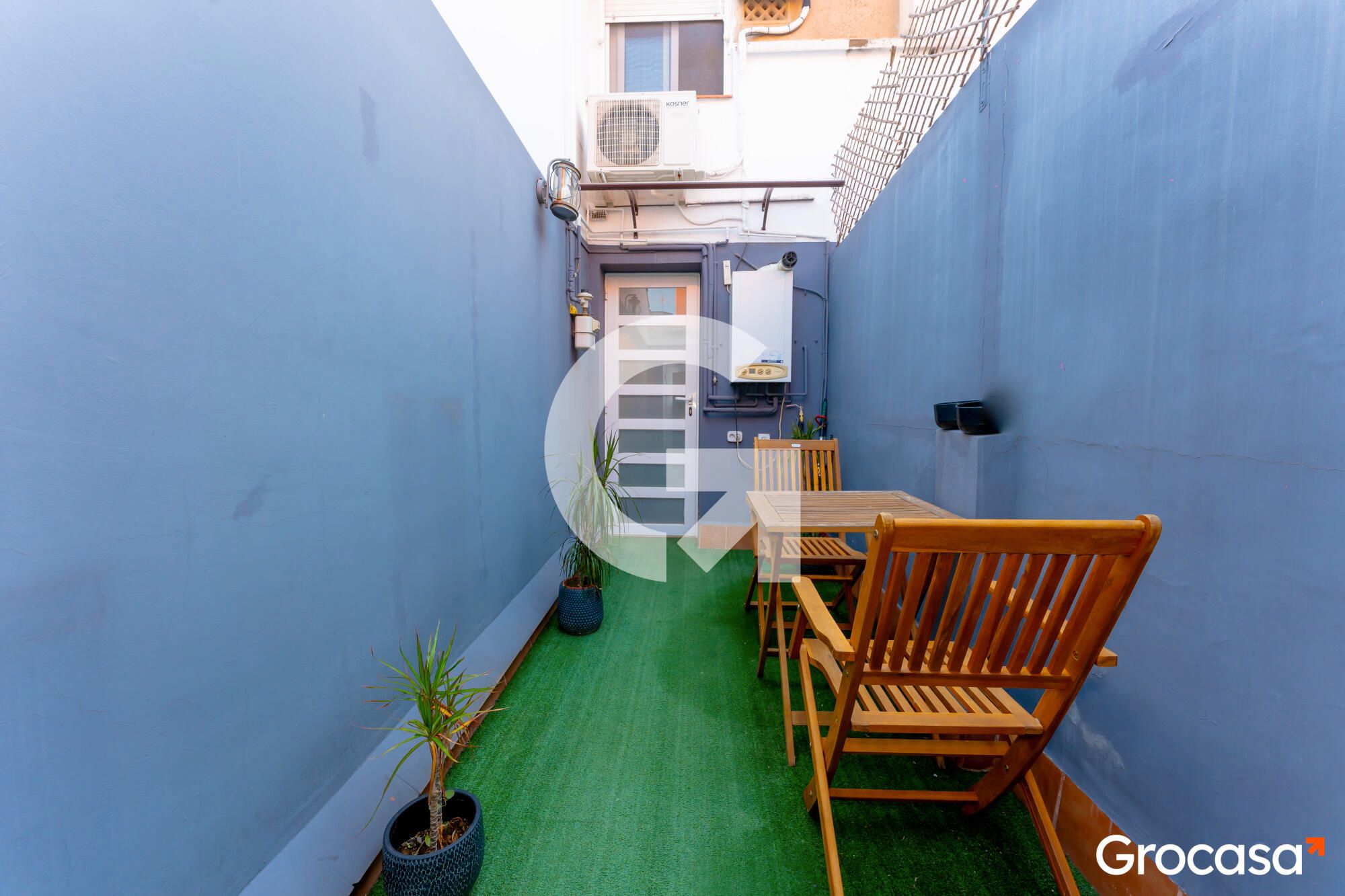 Terrassa de Pis en venda en Cornellà de Llobregat amb Aire condicionat, Terrassa i Forn