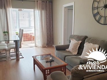 Piso con balcón en venta en Calle Colón 2