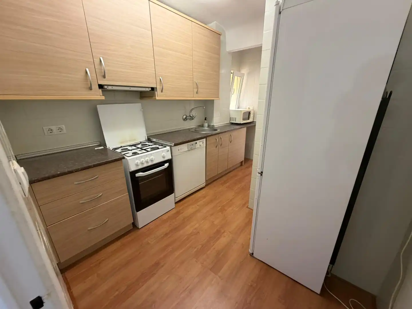 Cocina de Piso de alquiler en Lleida con Calefacción, Parquet y Amueblado