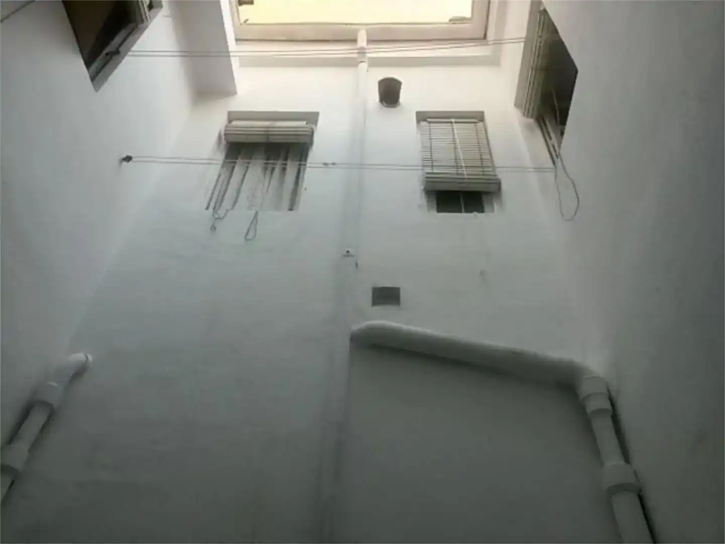 Vista exterior de Casa adosada en venda en Albacete amb Parquet, Traster i Moblat