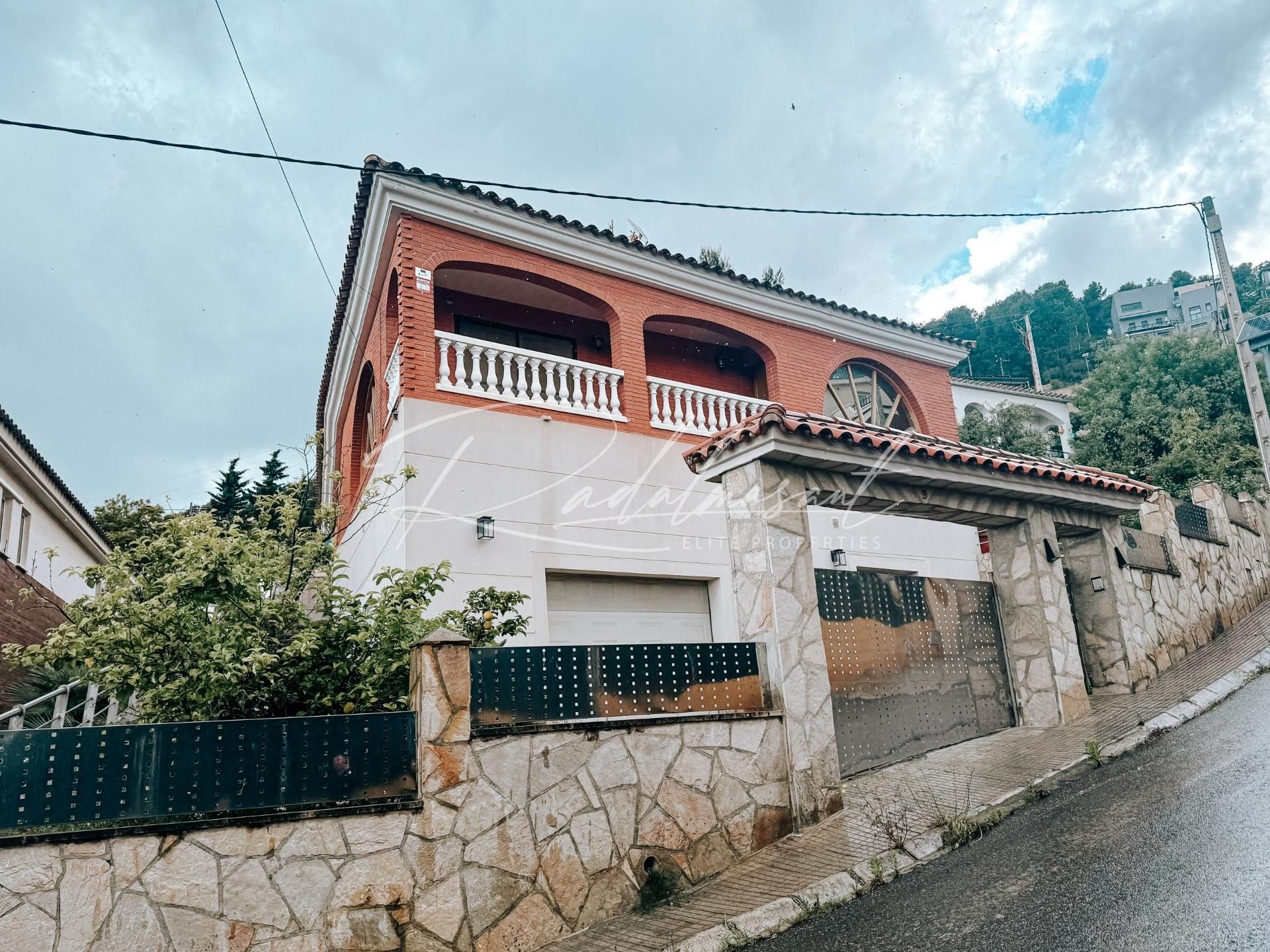 Exterior view of House or chalet for sale in Alcover  with Air Conditioner, Heating and Private garden