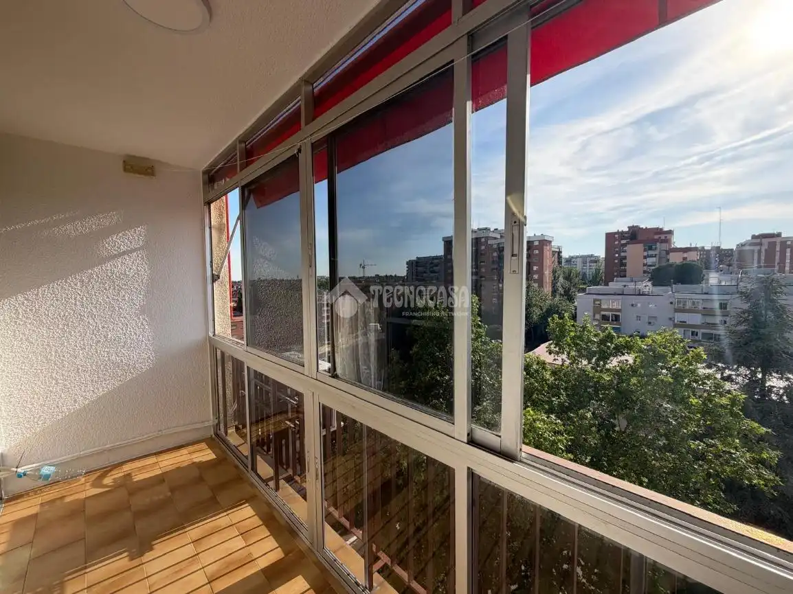Terrassa de Pis de lloguer en Madrid amb Aire condicionat i Terrassa