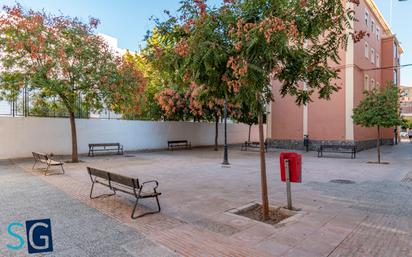 Exterior view of Flat for sale in  Granada Capital  with Air Conditioner