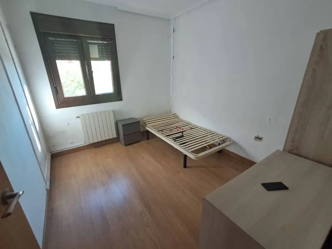Habitación de Piso en venta en  Logroño con Calefacción y Terraza