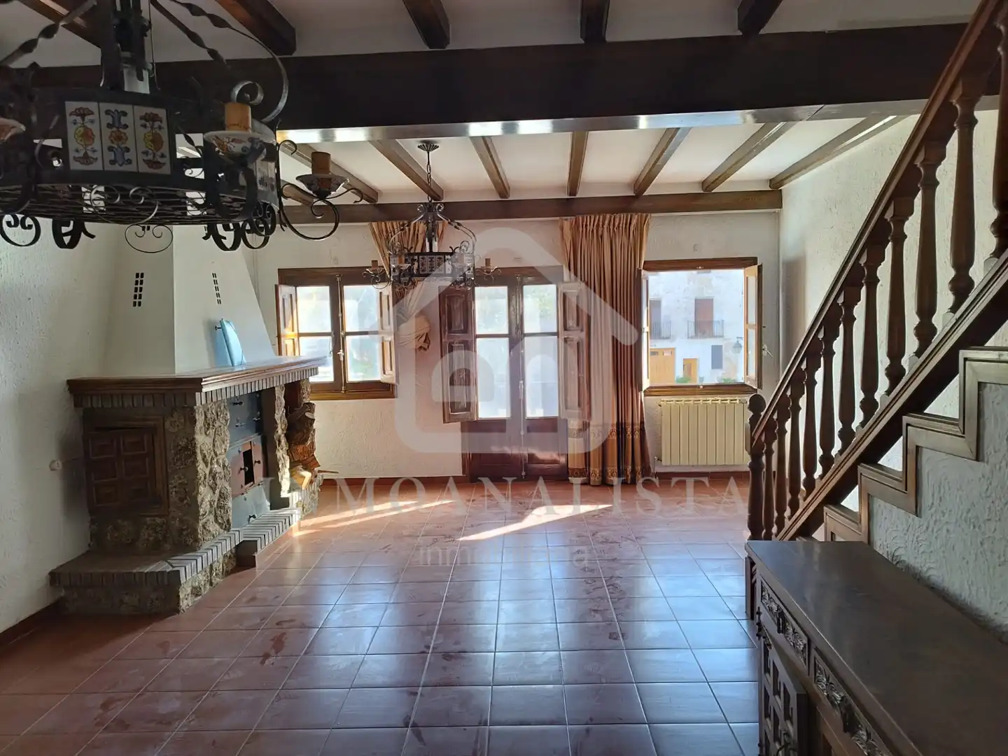 Houses for sale in Requena  with Terrace and Balcony