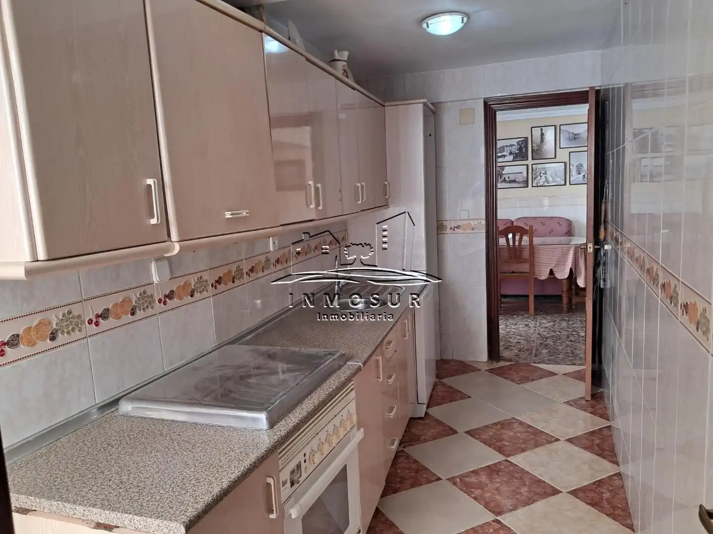 Cuina de Casa adosada en venda en Lucena amb Terrassa