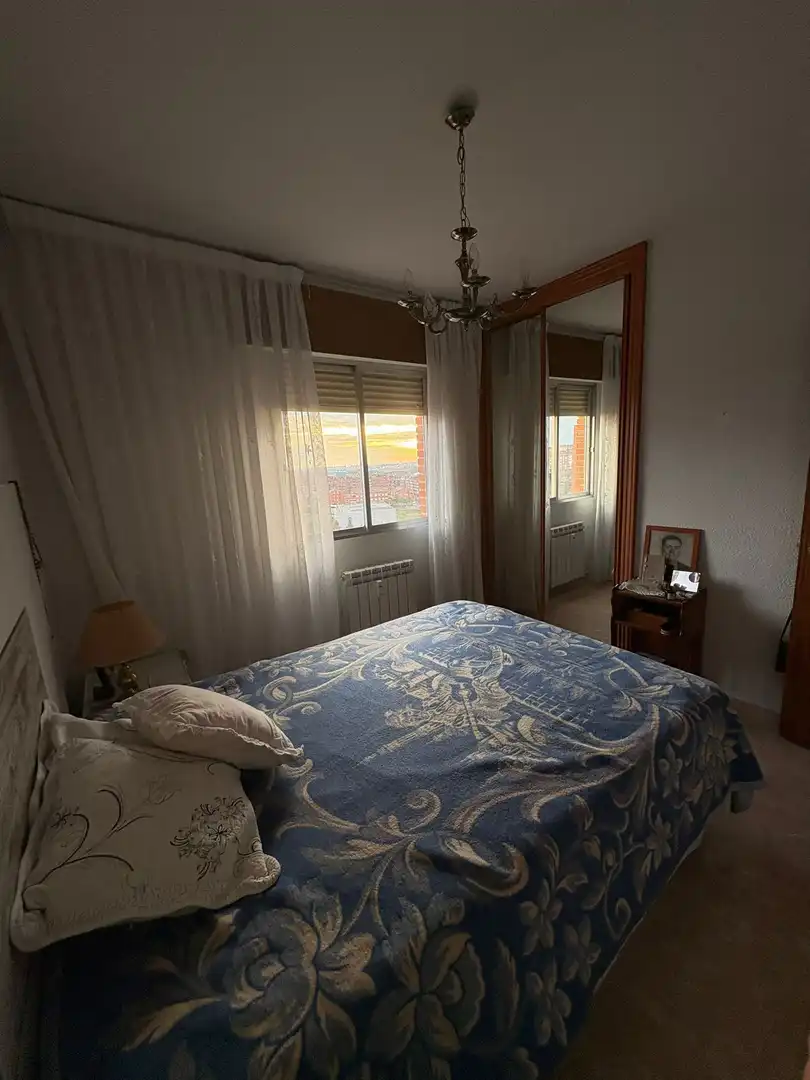 Habitación de Piso en venta en Alcorcón con Aire acondicionado