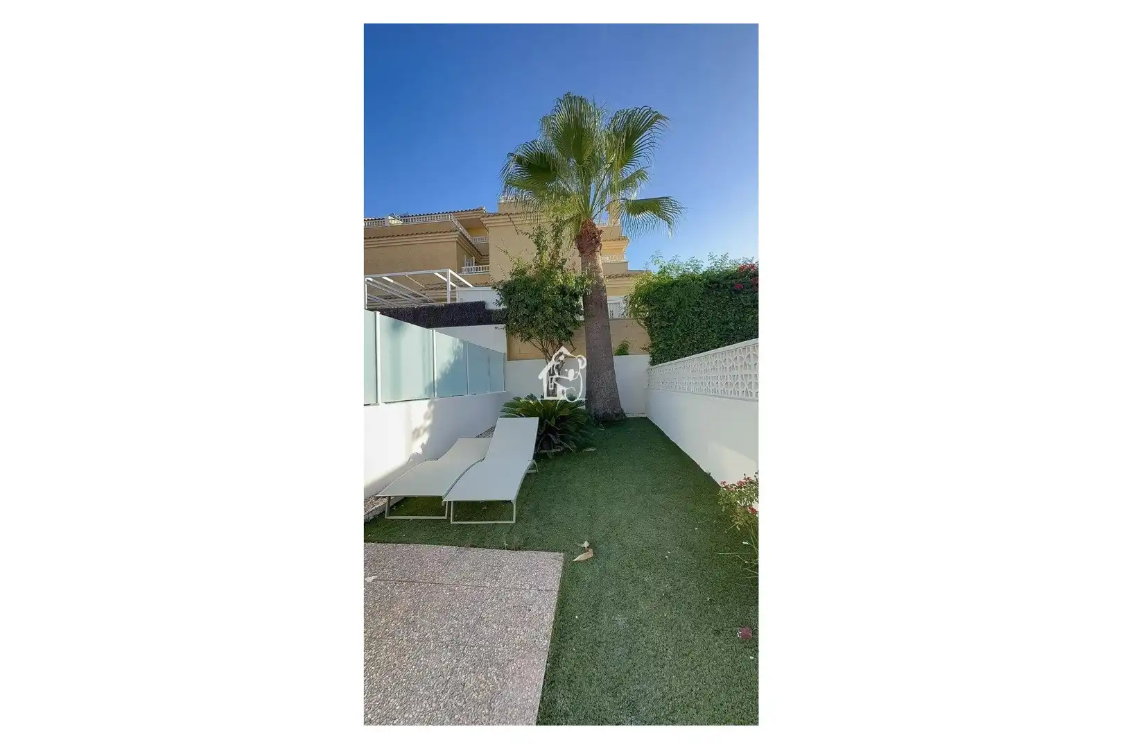 Detached homes for rent in Los Balcones - Los Altos