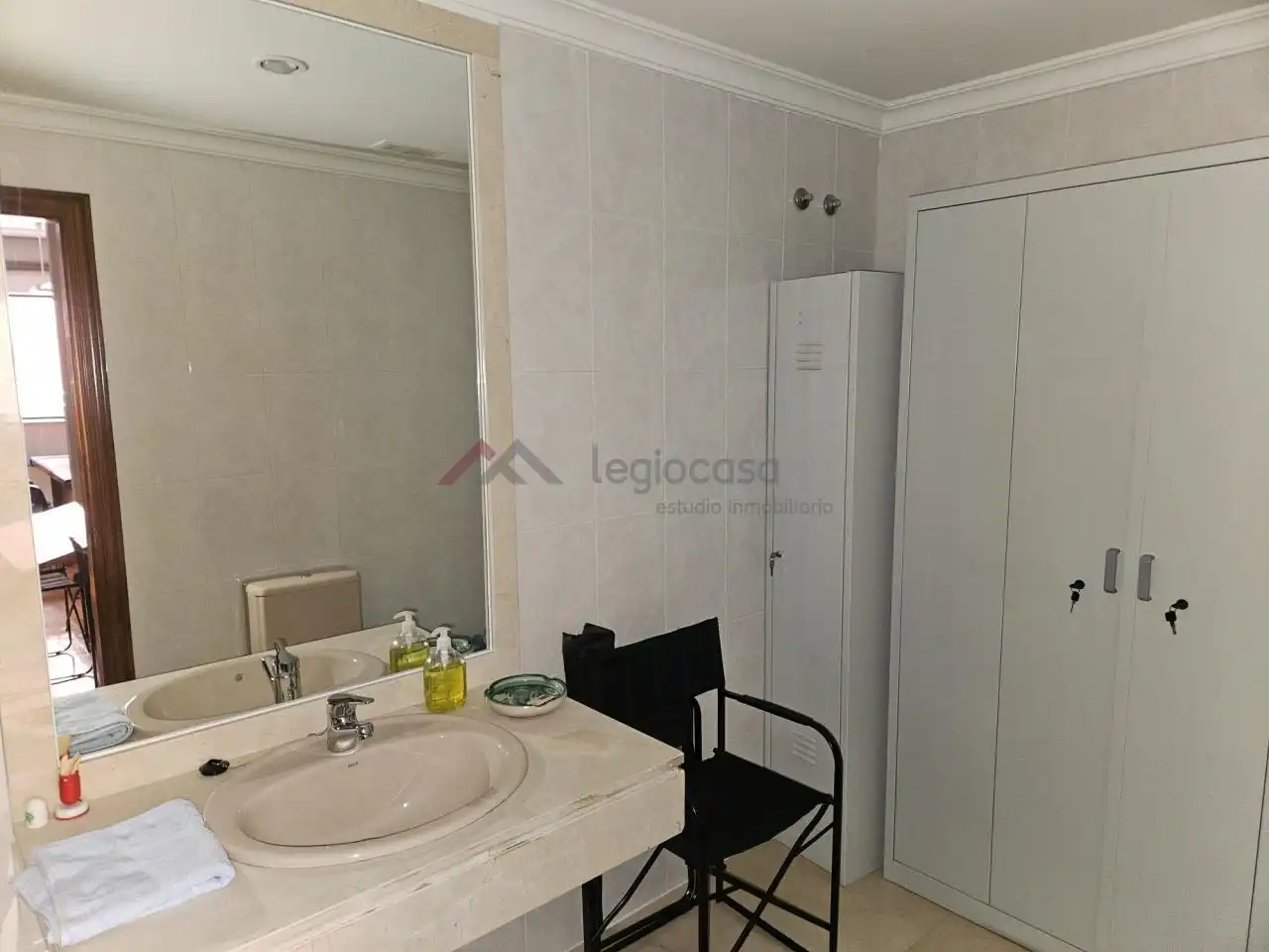 Baño de Oficina en venta en León Capital  con Calefacción