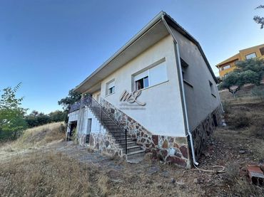 Casa con jardín en venta en Calle Número 4