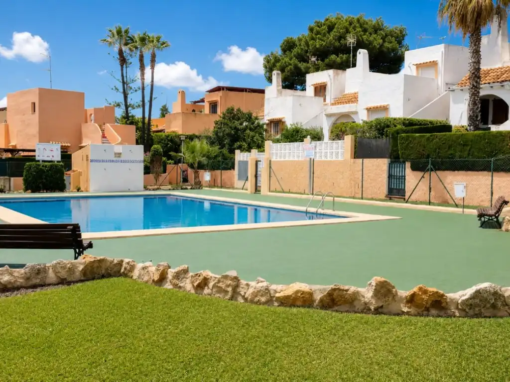 Piscina de Casa o chalet en venta en Calpe / Calp con Aire acondicionado, Terraza y Piscina comunitaria