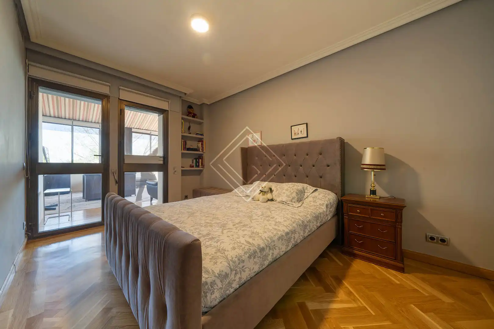 Habitación de Casa o chalet en venta en Madrid con Aire acondicionado, Calefacción y Jardín privado