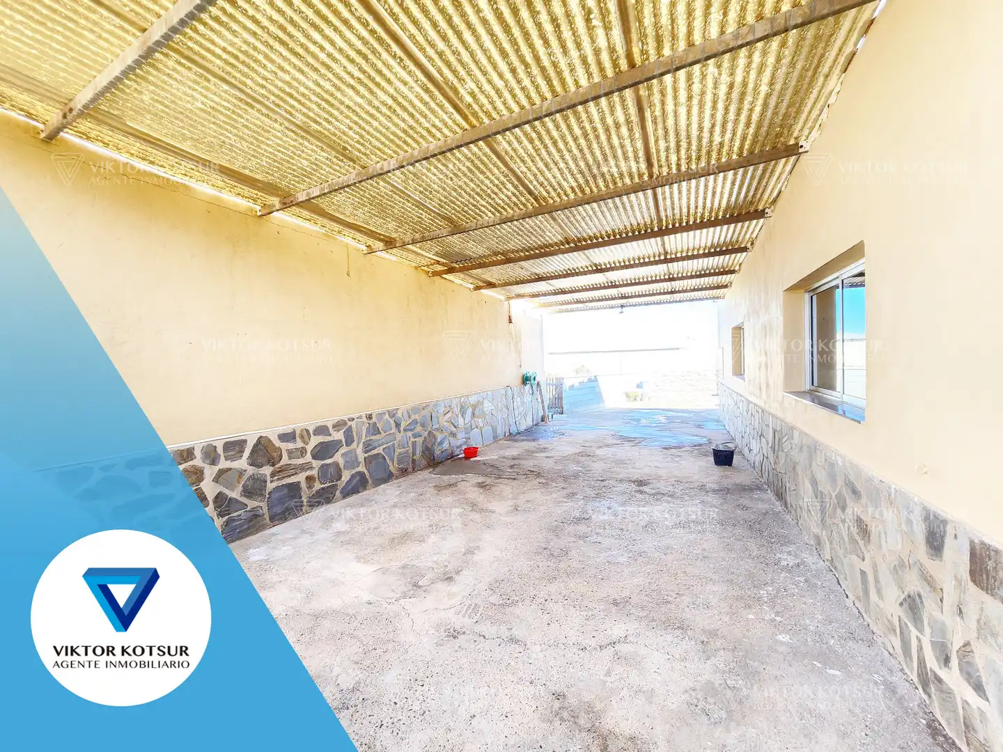 Finca rústica en venta en Roquetas de Mar con Jardín privado, Terraza y Piscina
