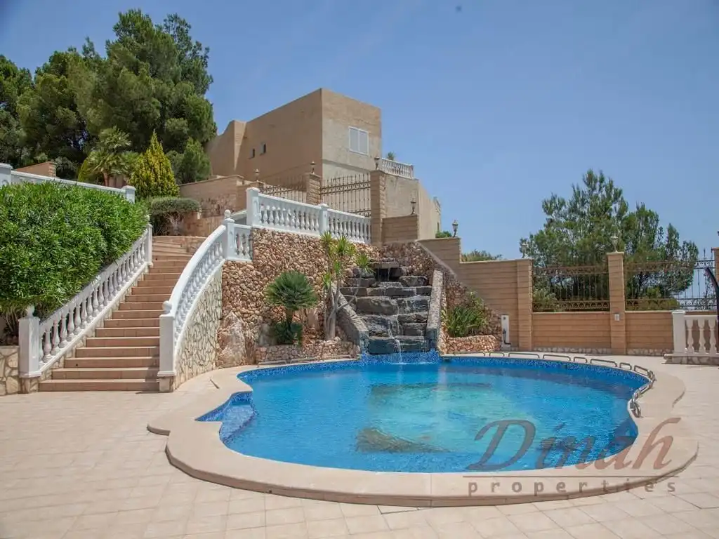 Haus mit Pool zum Verkauf in las ramblas 5, imagen 2