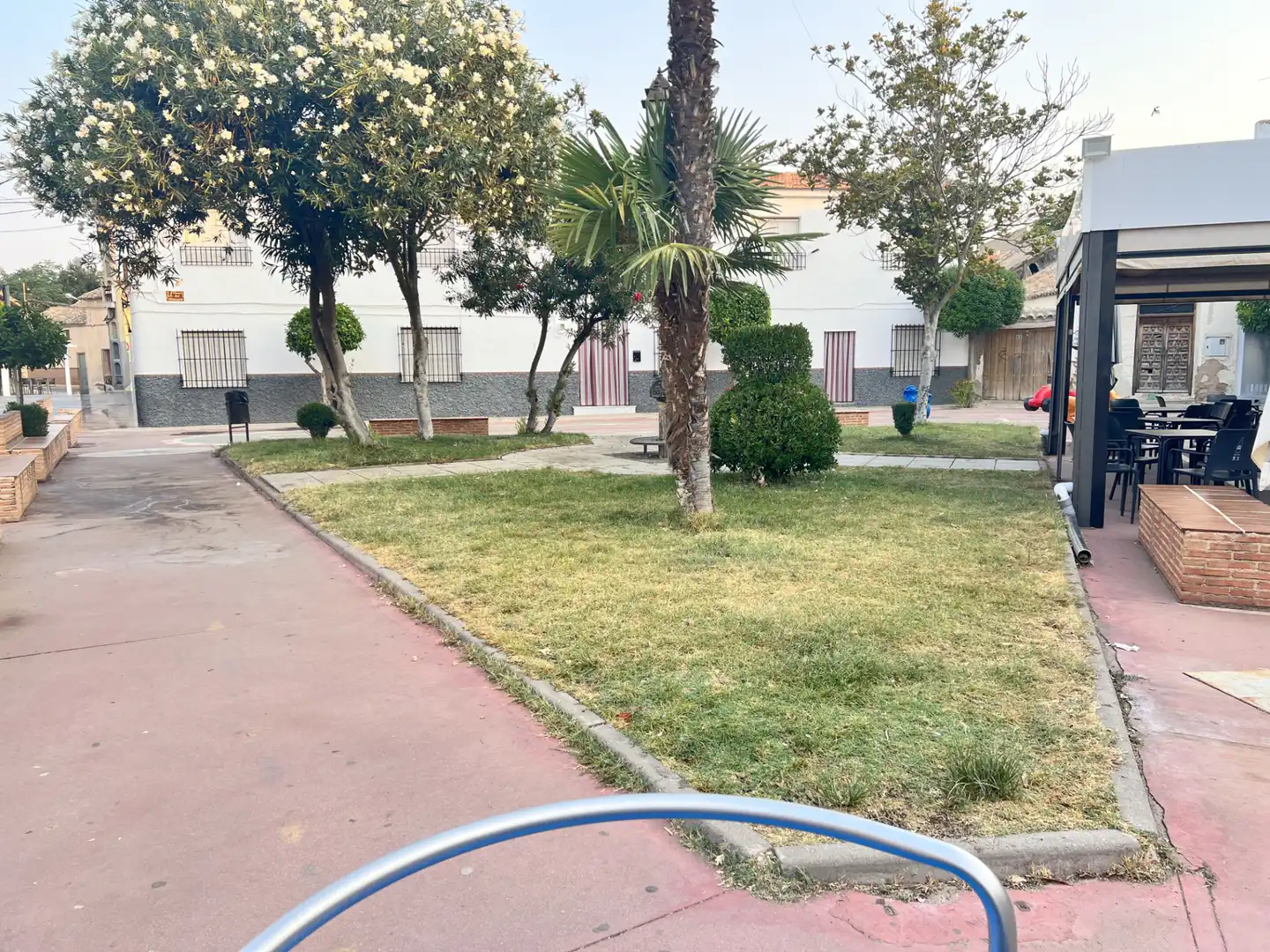 Vista exterior de Casa o xalet en venda en Villafranca de los Caballeros amb Traster