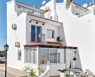 Vista exterior de Casa adosada en venda en Torrevieja