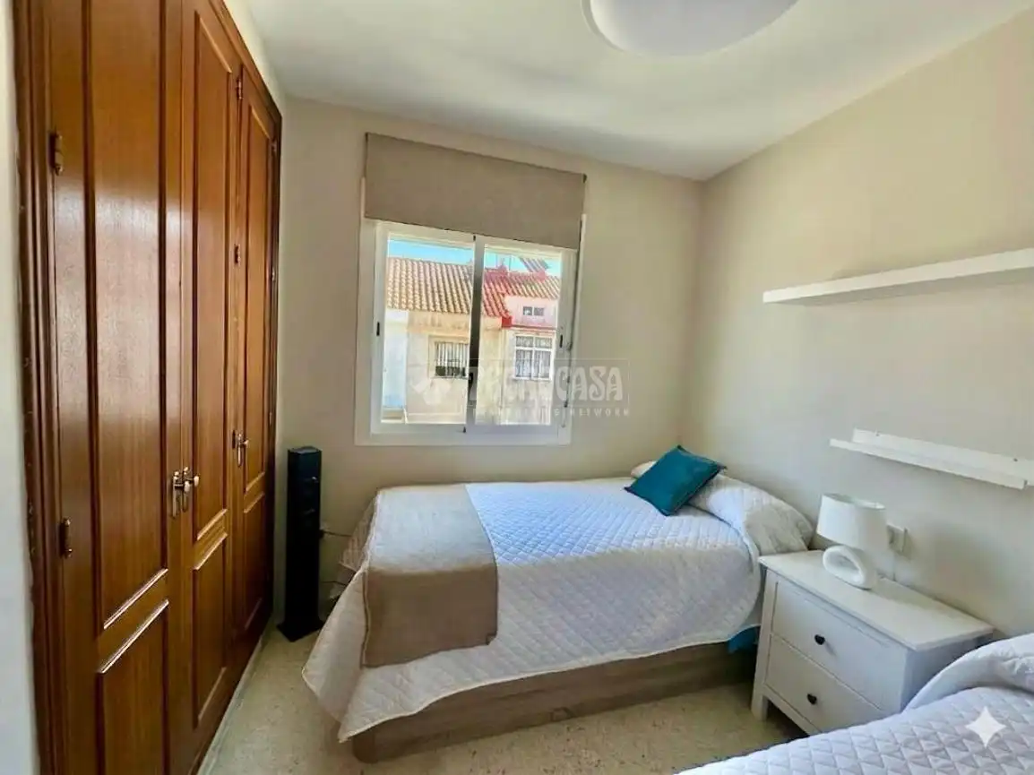 Dormitori de Casa o xalet en venda en Jerez de la Frontera amb Aire condicionat, Jardí privat i Terrassa