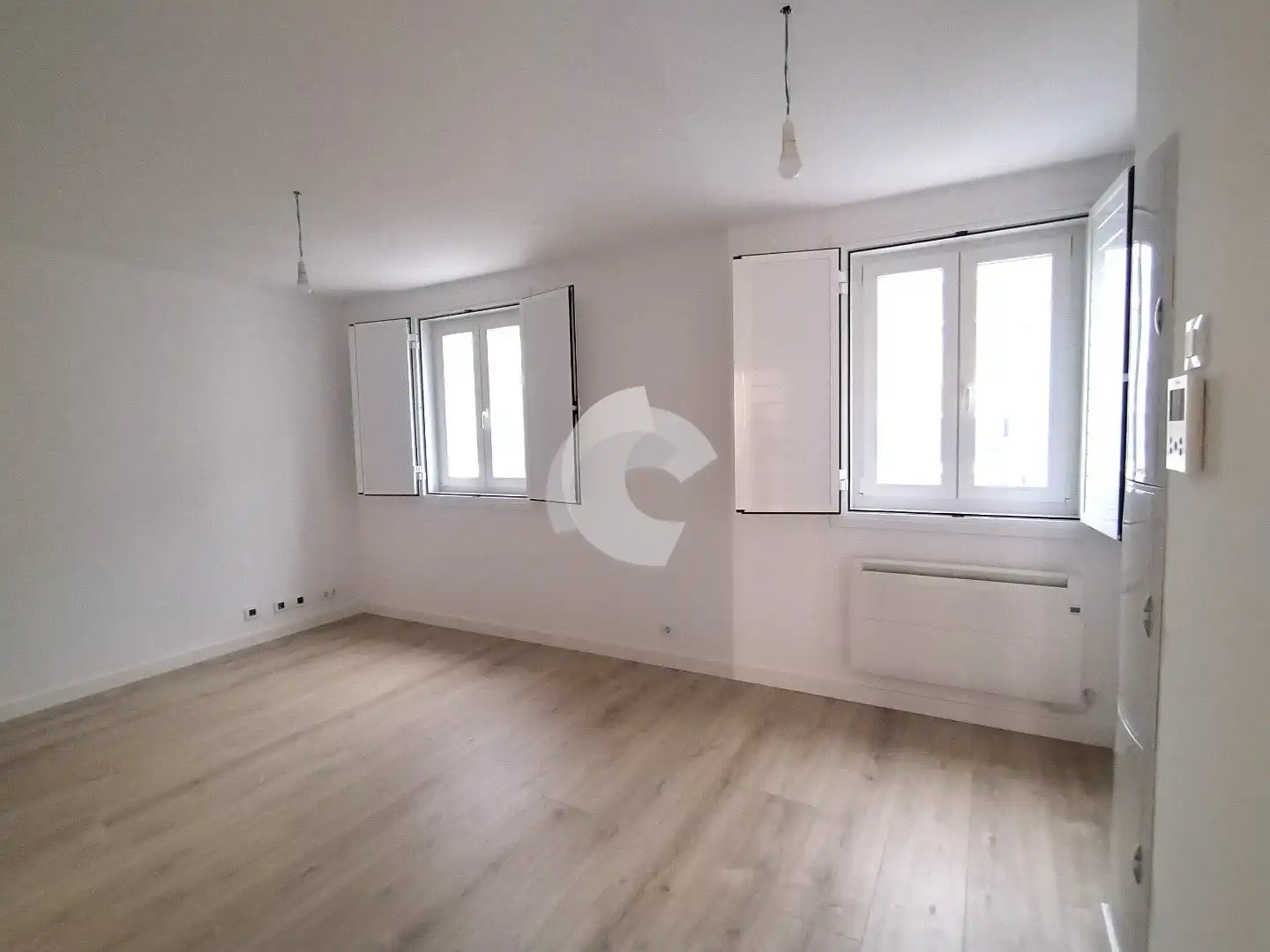 Sala d'estar de Dúplex en venda en A Coruña Capital  amb Calefacció