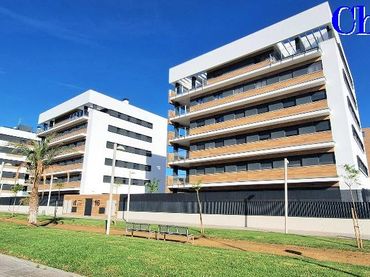Pis amb piscina de lloguer a Avenida Donantes de Órganos