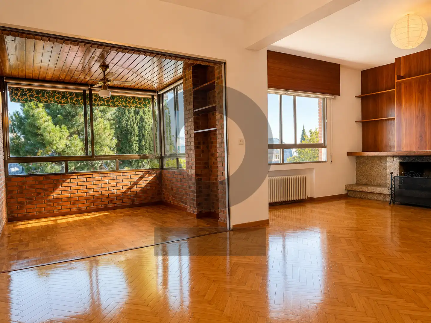 Living room of Flat for rent in Hoyo de Manzanares  with Heating, Parquet flooring and Terrace