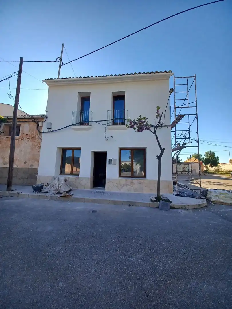 Casa rústica en venta en El Pinós / Pinoso