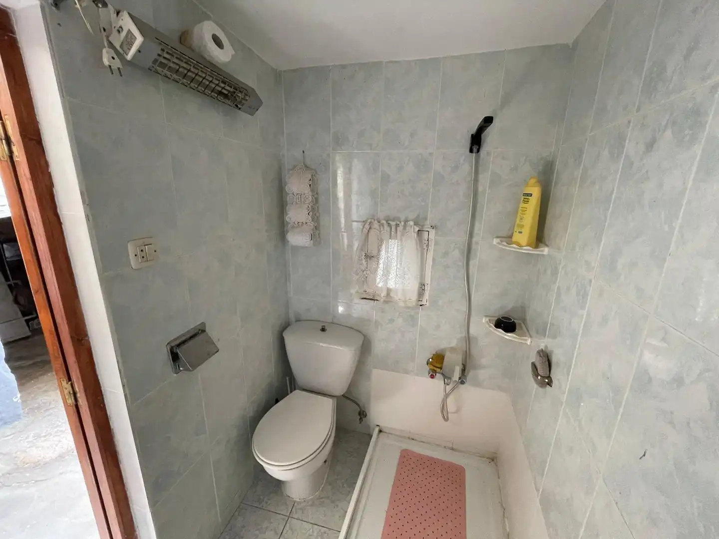 Baño de Planta baja en venta en Zarza de Montánchez con Calefacción, Trastero y Amueblado