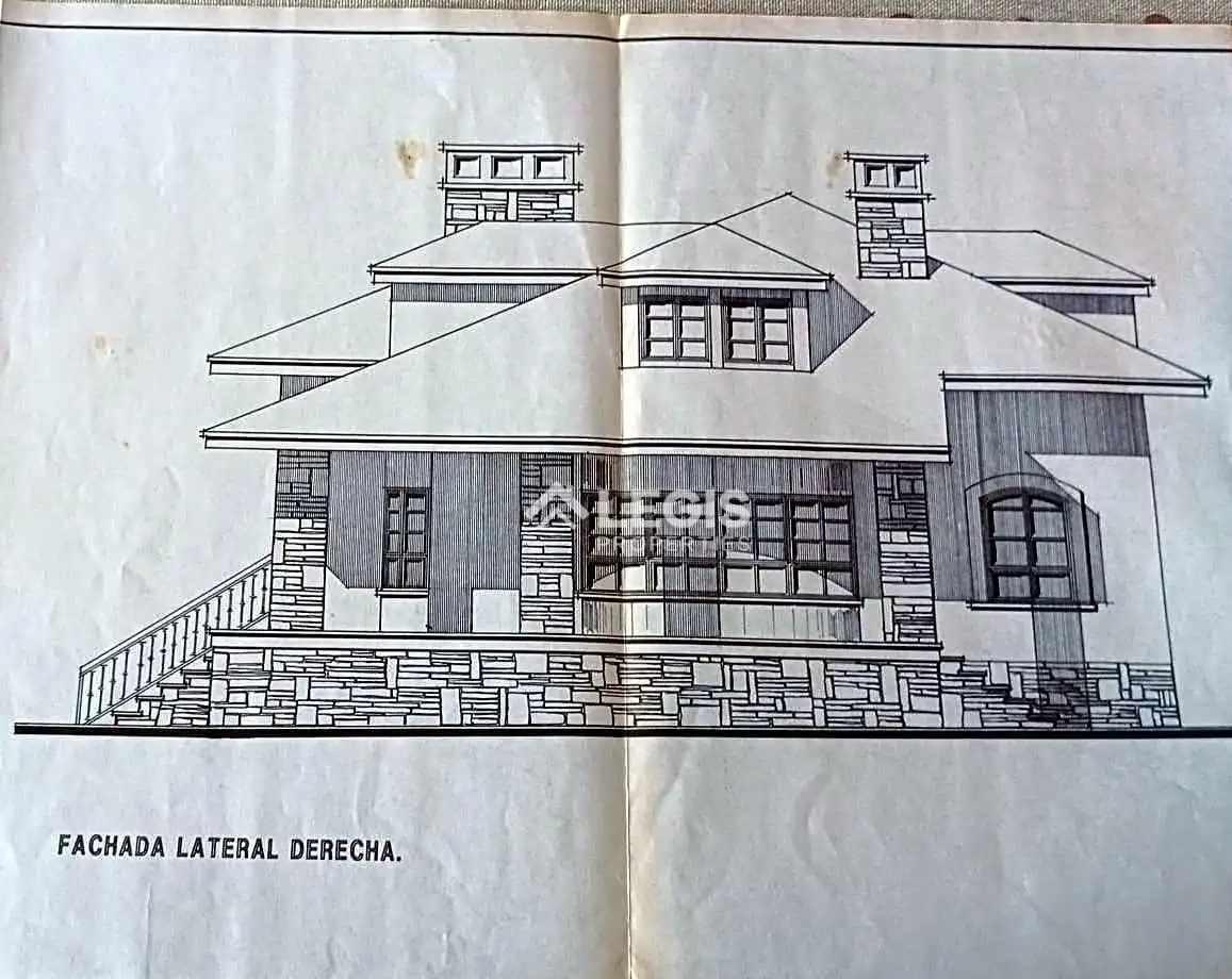 Casa o xalet en venda en Valdés - Luarca amb Calefacció, Jardí privat i Terrassa