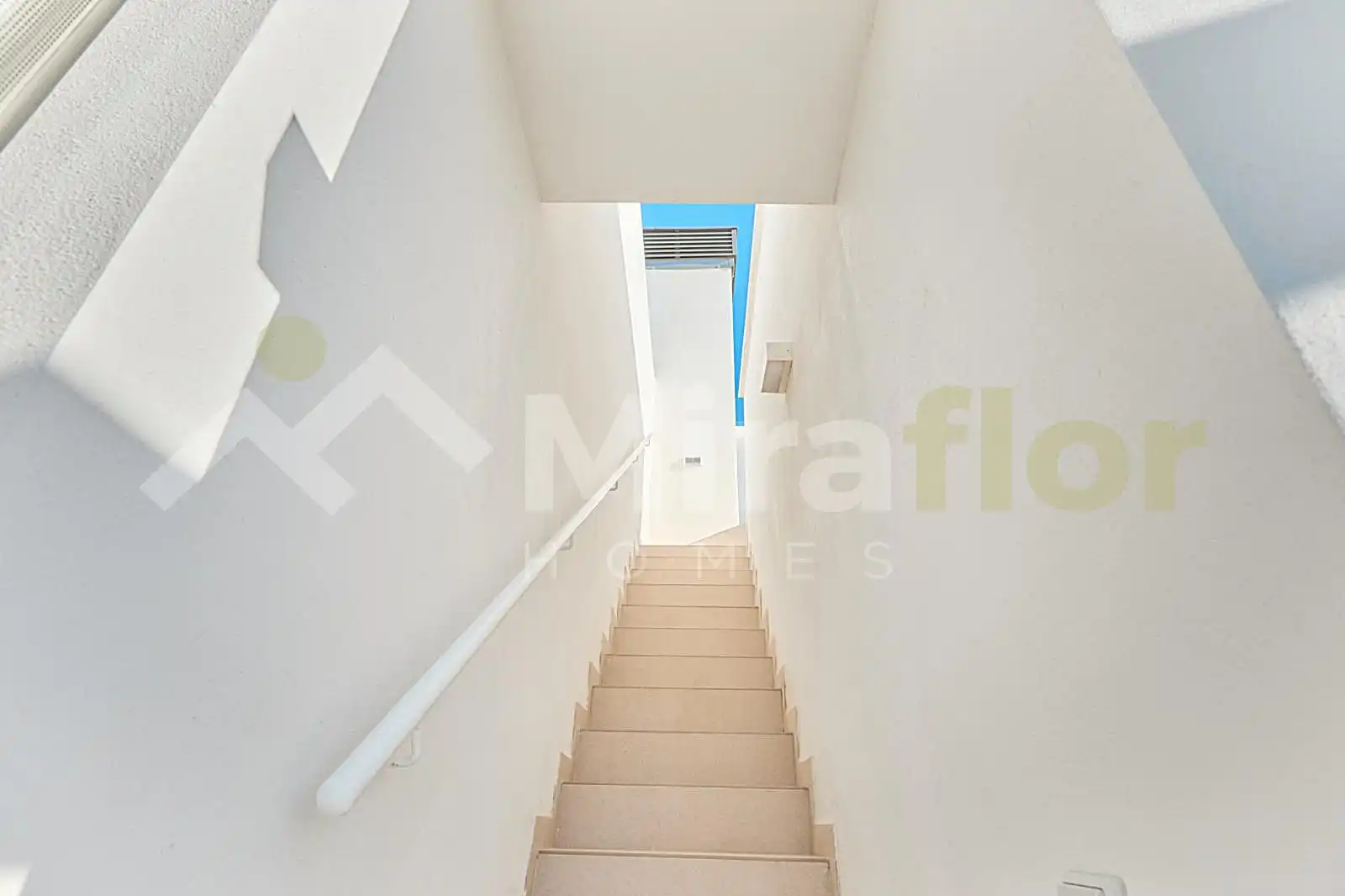 Attic for sale in Dénia  with Air Conditioner, Terrace and Storage room