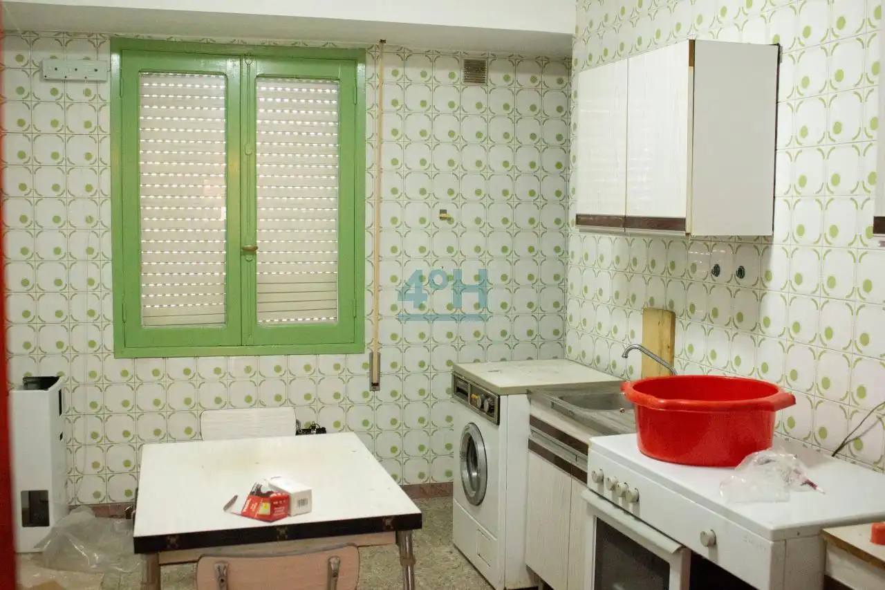 Cocina de Edificio en venta en Maceda