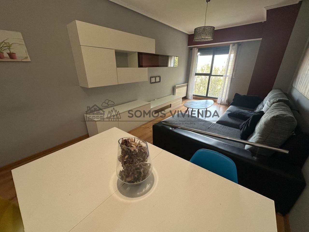 Sala de estar de Piso en venta en Ourense Capital  con Calefacción, Trastero y Amueblado