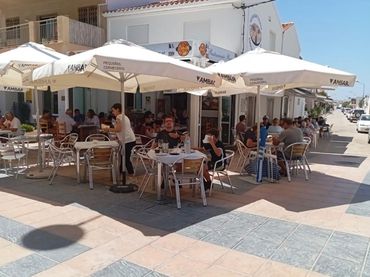 Local comercial en venda a Calle Carrer de la Mar Mediterrània